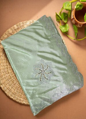 Saree with Floral Motif